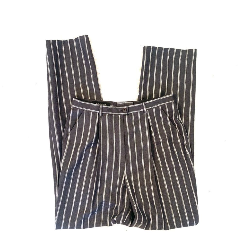 [ESCADA] Gray/White Striped Trousers - Size 38 (US 4-6)
